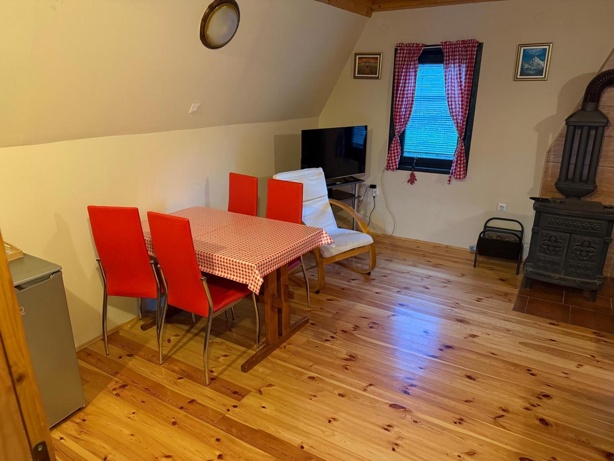 Vila Jela Zabljak Bagian luar foto